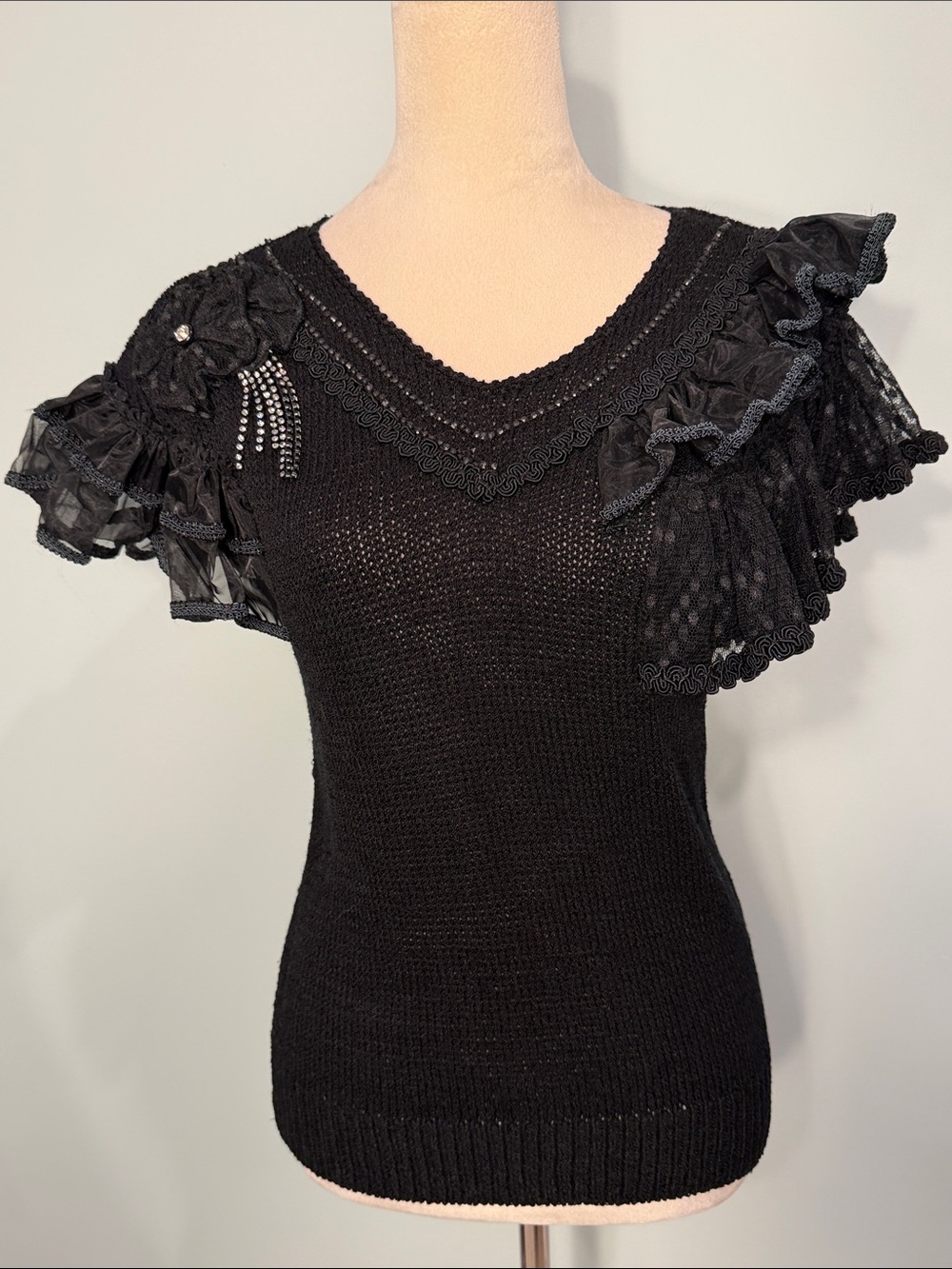 Vintage Black Ruffle Sleeve Knit Top Size S